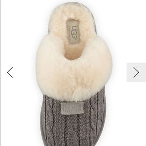 UGG Shoes - UGG grey knit slippers UGG Shoes - UGG grey knit slippers